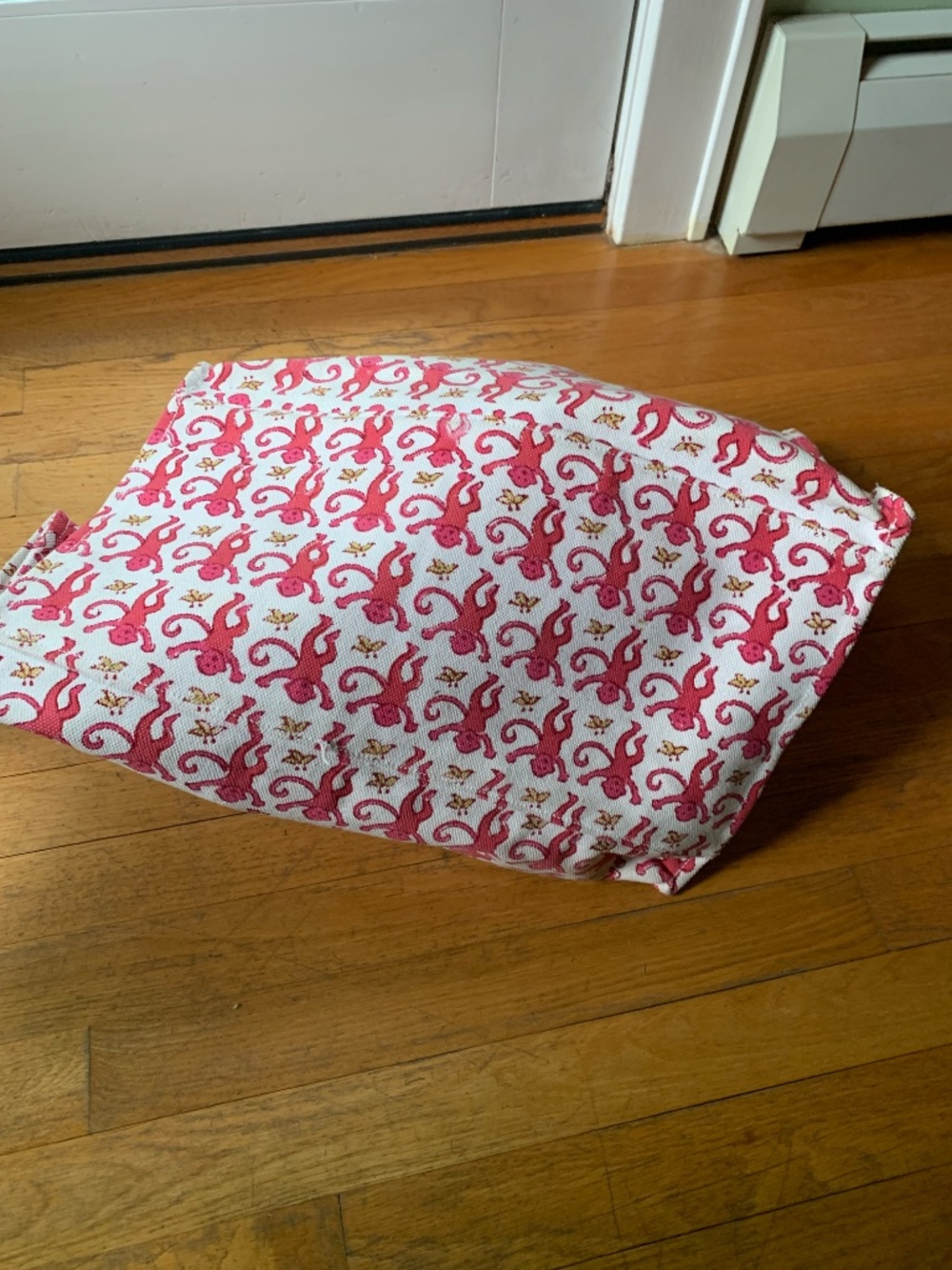 Roberta Roller Rabbit Pink Monkey Canvas Carry All Bag - Picture 6 of 7